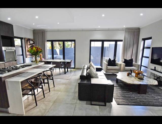 3 BEDROOM HOUSE FOR SALE IN EDENBURG